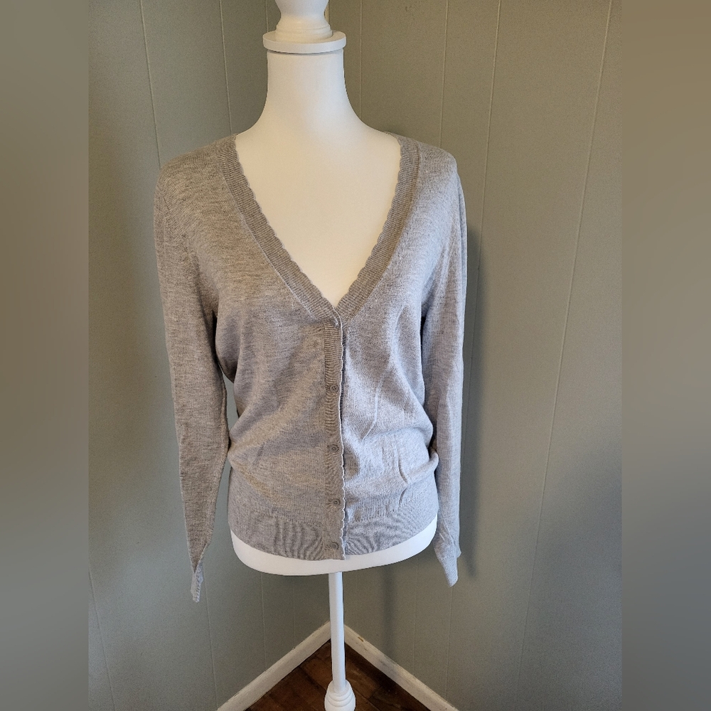 Banana Republic Soft grey cardigan